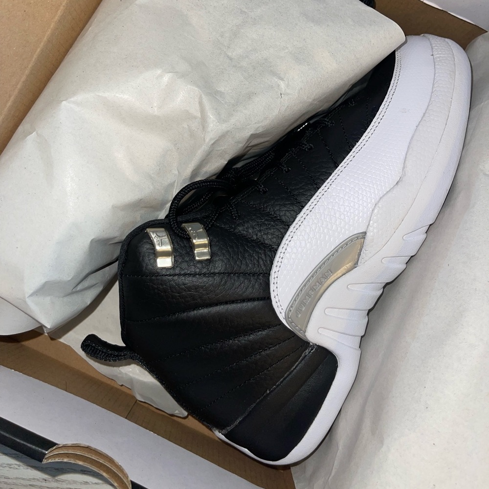 JORDAN 12 Playoff